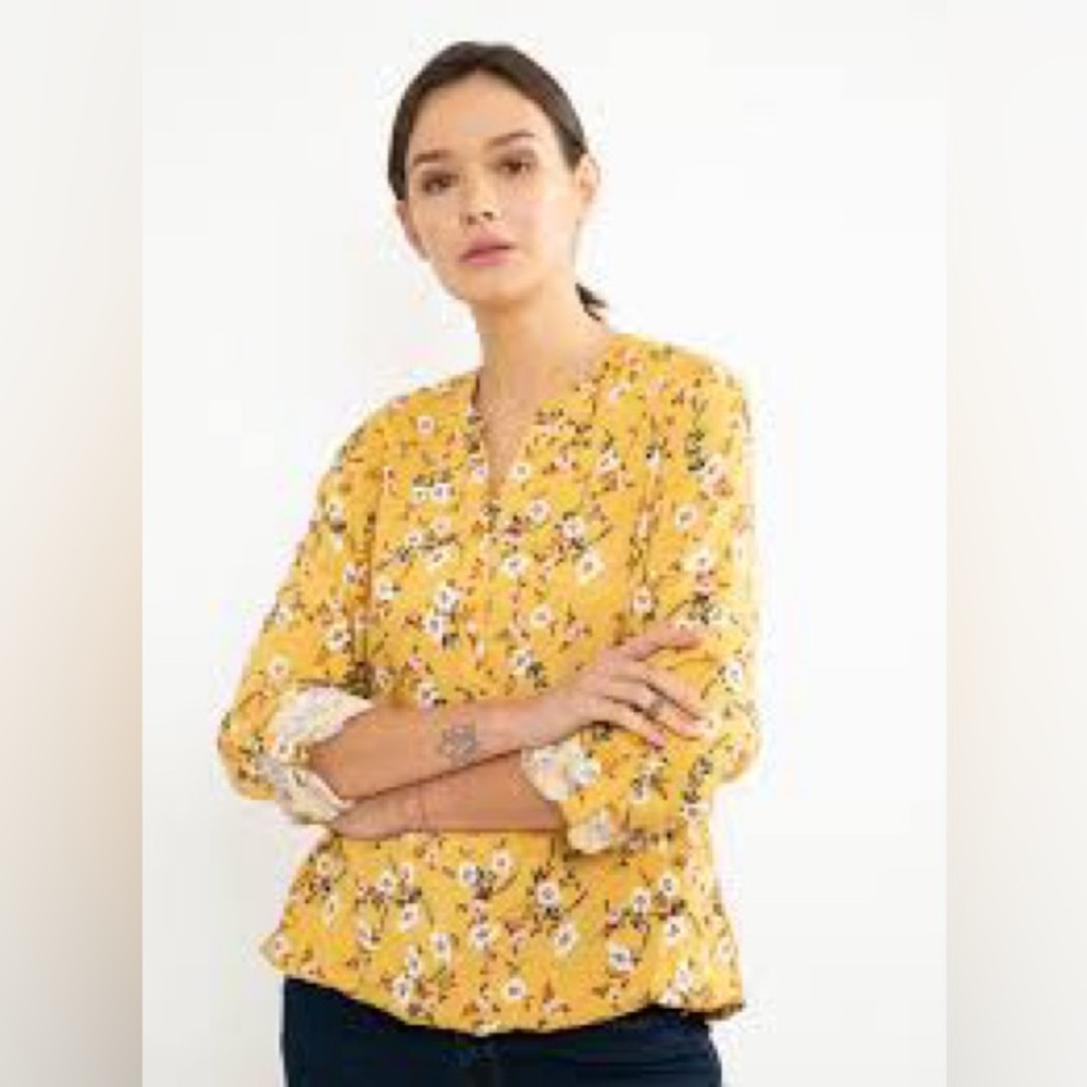 Meri Skye Camilla Roll-Up Sleeve V-Neck Top